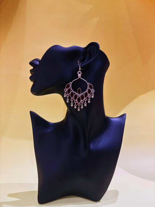 Teardrop chandelier earring