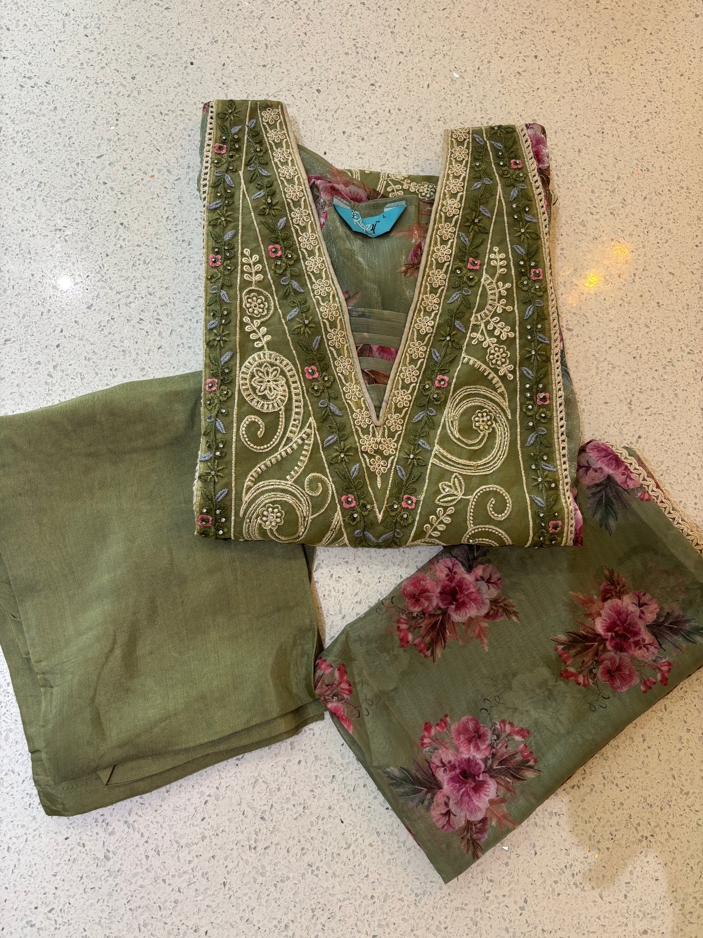 Olive bloom floral suit set